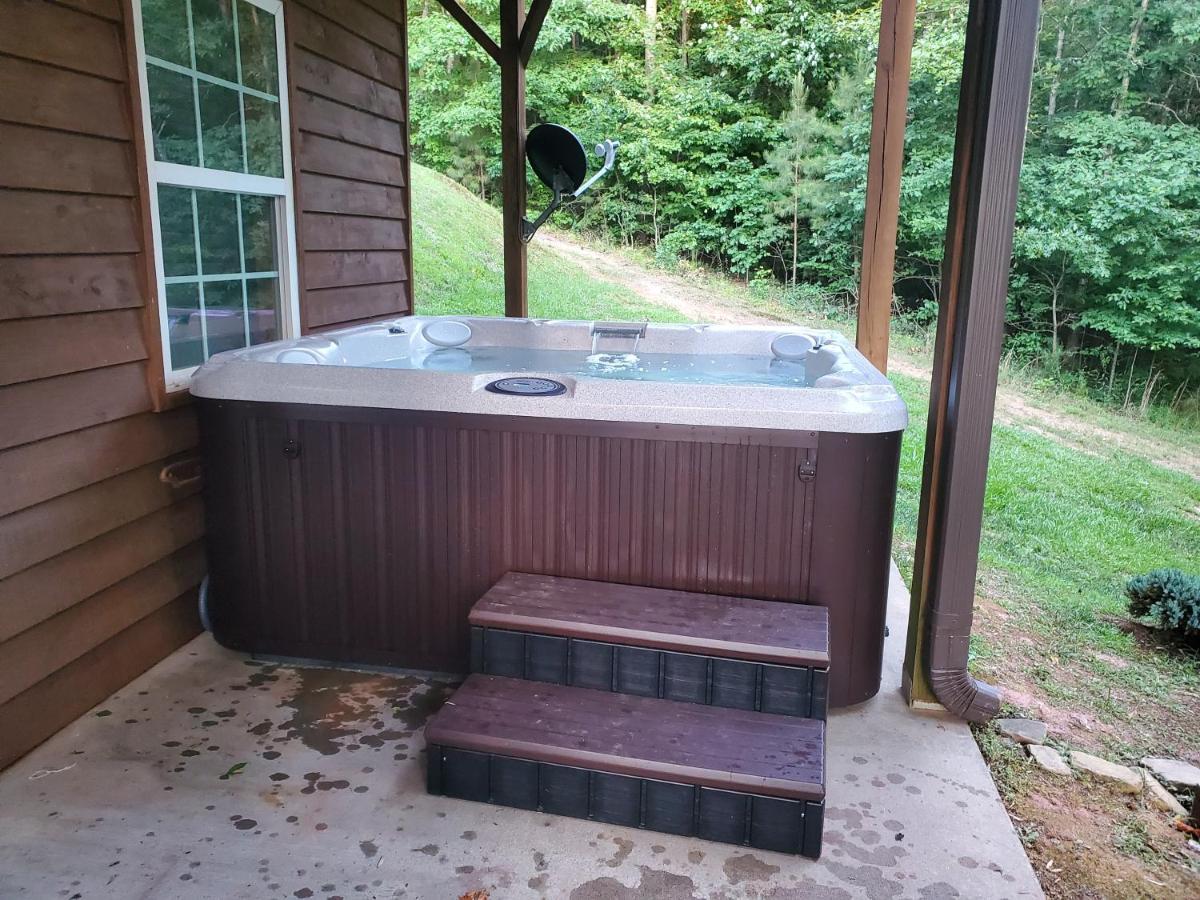 Smoky Mountain Cabin - Hot Tub - Fire Pit Murphy Zewnętrze zdjęcie