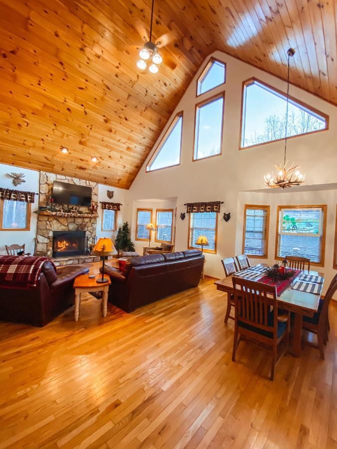 Smoky Mountain Cabin - Hot Tub - Fire Pit Murphy Zewnętrze zdjęcie